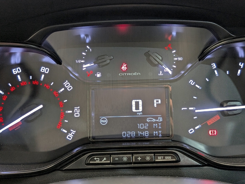 Citroen C3 1.2 110Hp Shine LC71JNU White #4