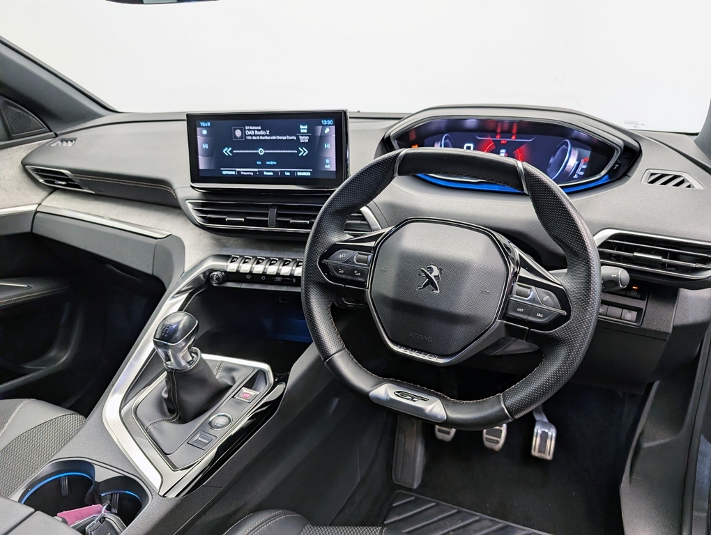 Peugeot 3008 1.2 130Hp Gt SG22KCO Grey #5