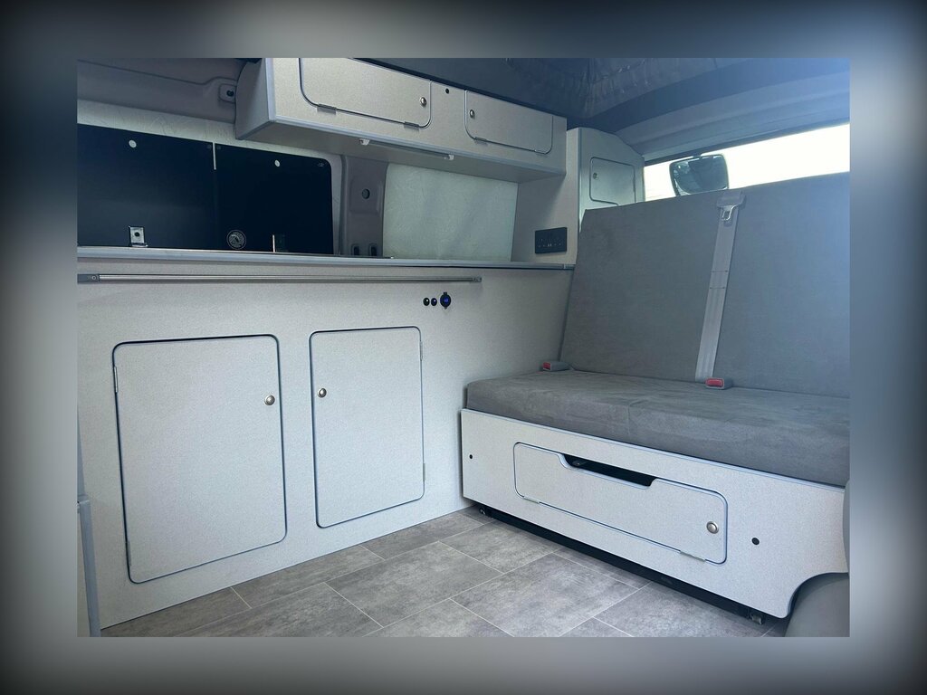 Mazda Bongo Diesel White #12