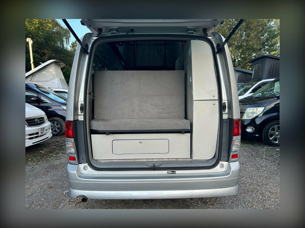 Mazda Bongo Diesel White #15
