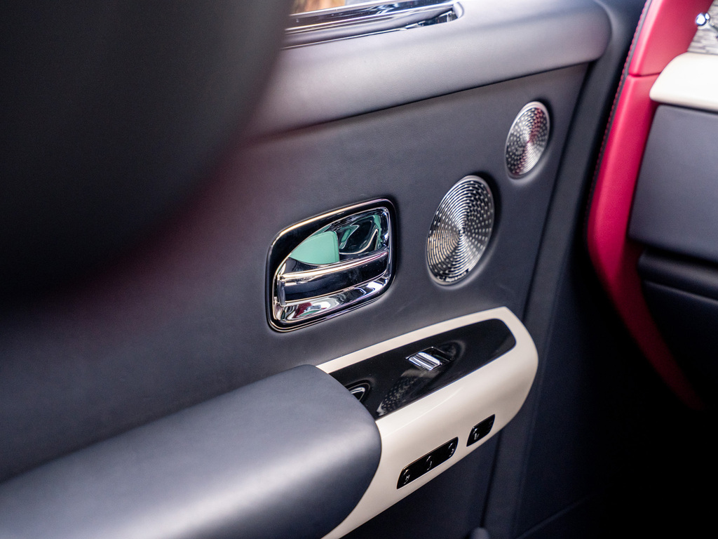 Rolls-Royce Phantom Saloon Black #22