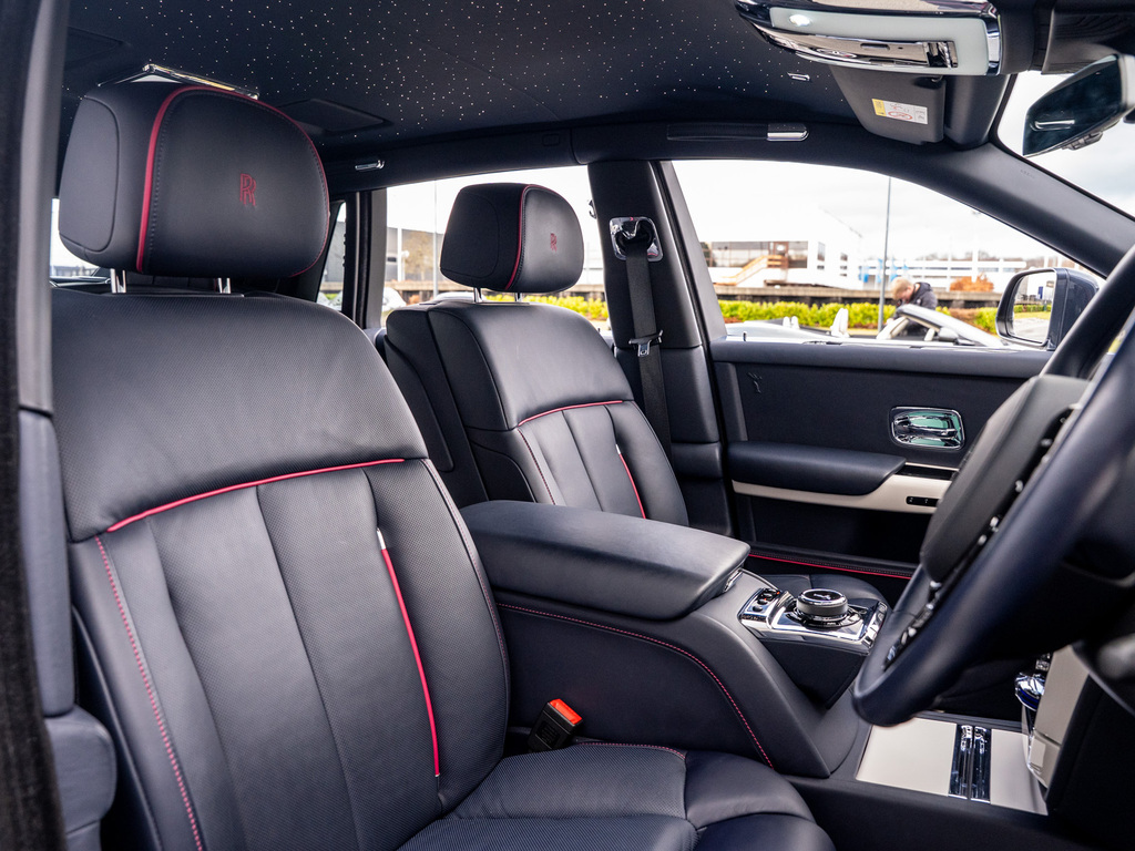 Rolls-Royce Phantom Saloon Black #12