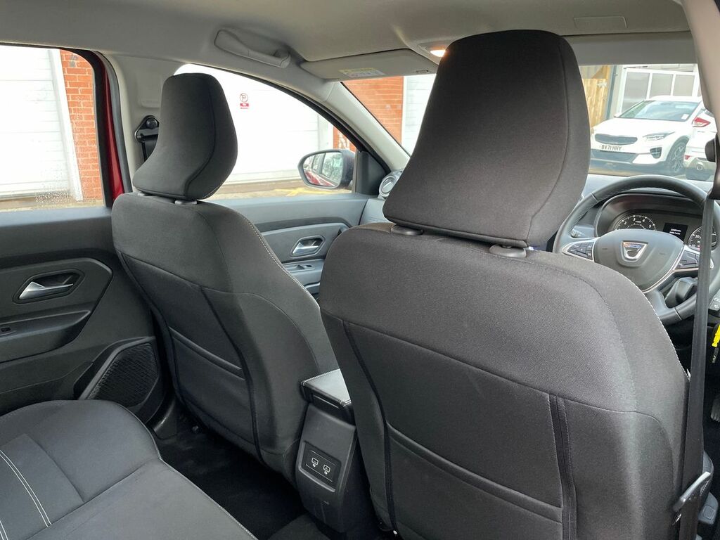 Mitsubishi Space Gear 3.0 V6 4X4 6 Seats 54,000 Mil White #31