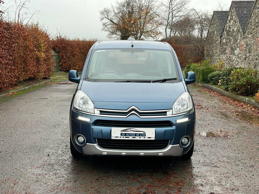 Citroen Berlingo 1.6 Hdi Plus Multispace Mpv Euro 5 GXZ8478 Blue #2