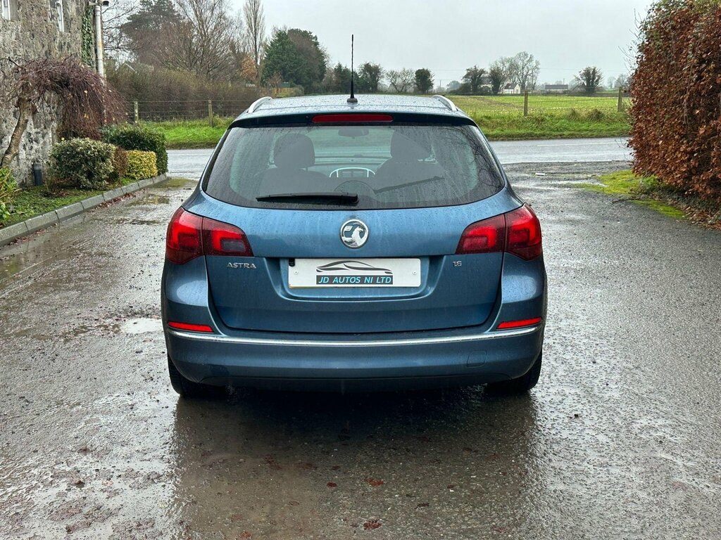 Vauxhall Astra 1.6 16V Sri Sports Tourer Euro 5 OY63UDW Blue #5