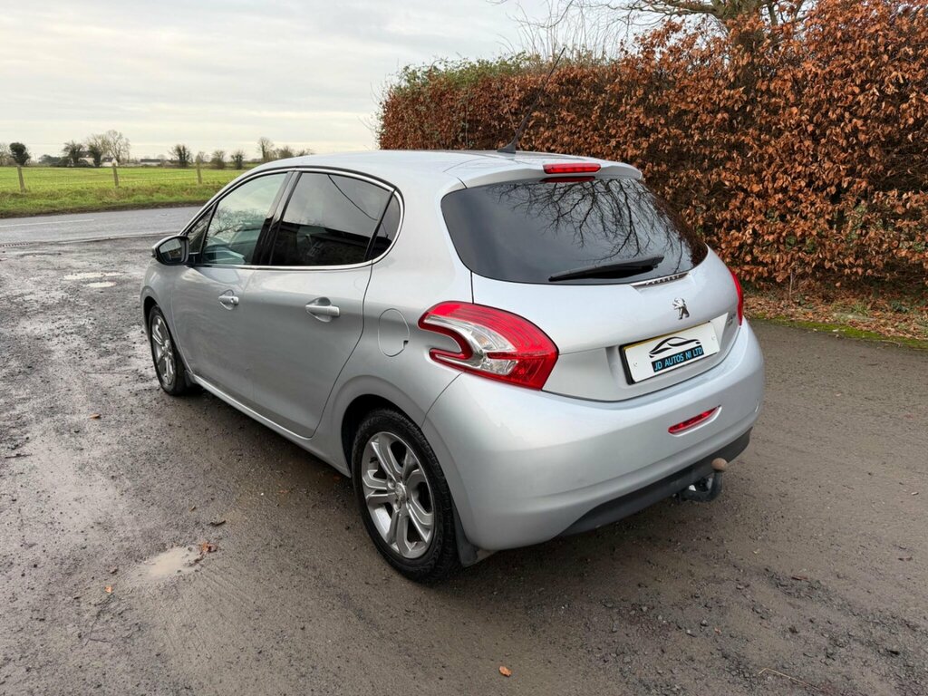 Peugeot 208 1.6 E-hdi Allure Euro 5 Ss IRZ6504 Silver #6