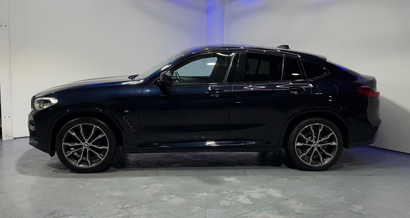 BMW X4 Xdrive20d M Sport PF69NZM Black #4
