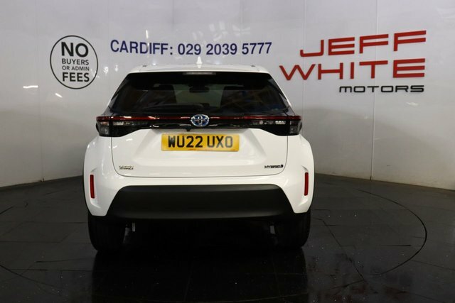 Toyota Yaris Cross Vvt-h Icon E-cvt WU22UXO White #4