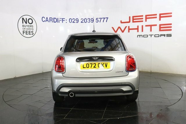 Mini Hatch Cooper Classic Steptronic LO72CKV Silver #4