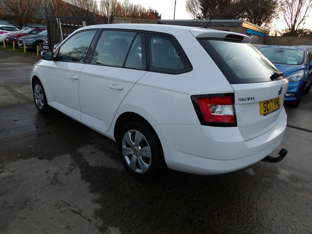 Skoda Fabia 1.4 Tdi S Estate Euro 6 S S 7 White #4