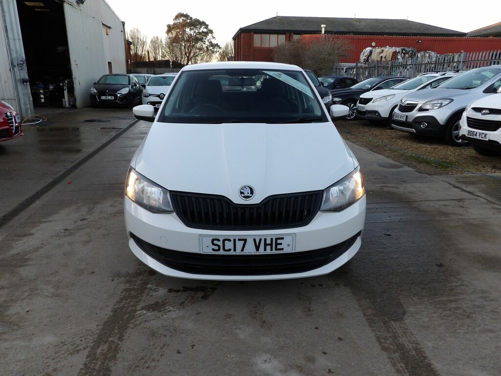Skoda Fabia 1.4 Tdi S Estate Euro 6 S S 7 White #2