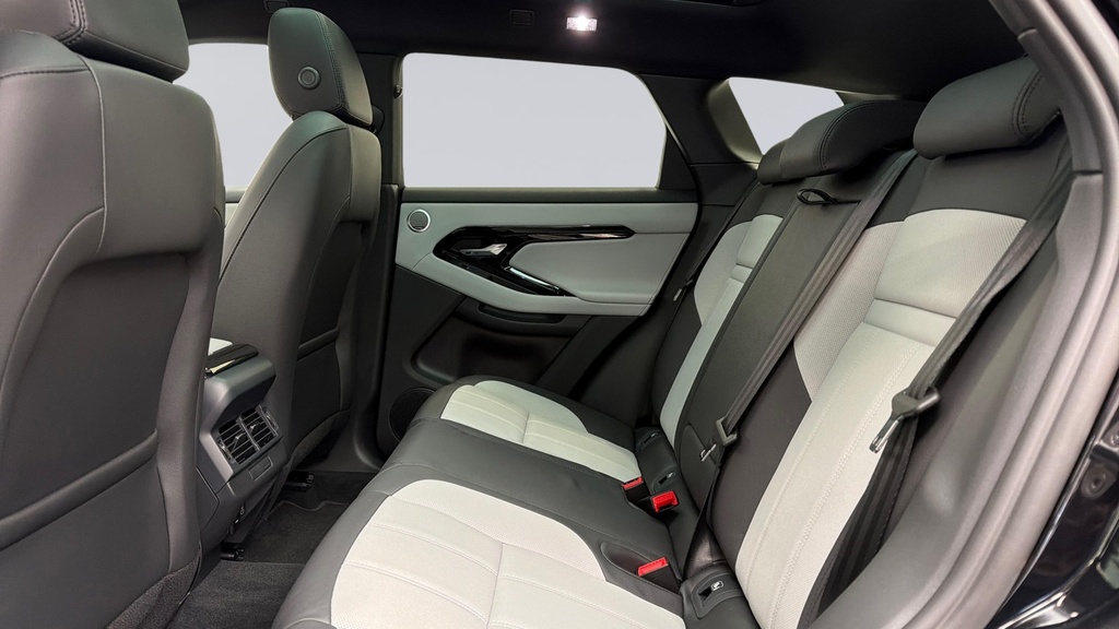 Land Rover Range Rover Evoque D200 Dynamic Se Black #4