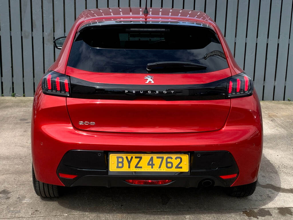 Peugeot 208 1.5 Bluehdi 100 Allure Premium BYZ4762 Red #4