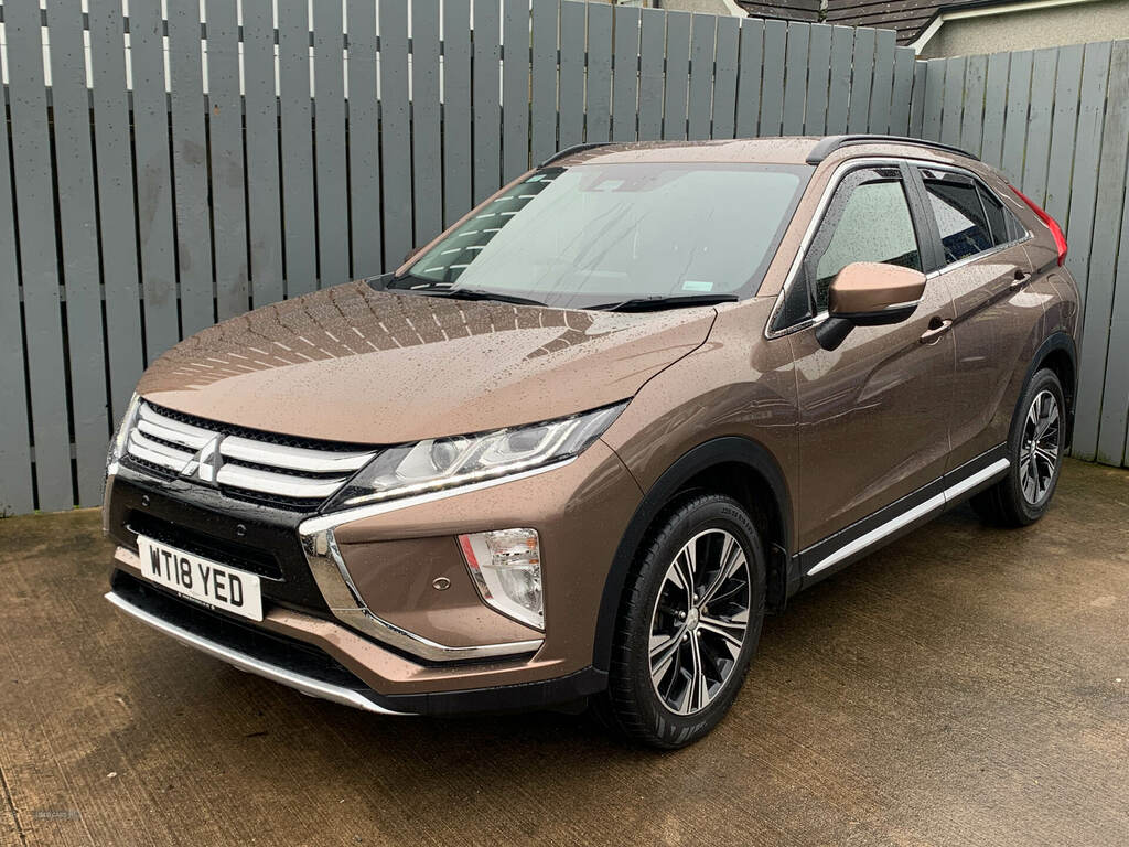 Mitsubishi Eclipse Cross Crossover 1.5 3 Brown