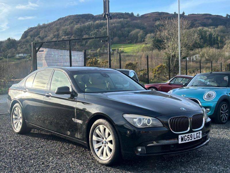 BMW 7 Series White #1