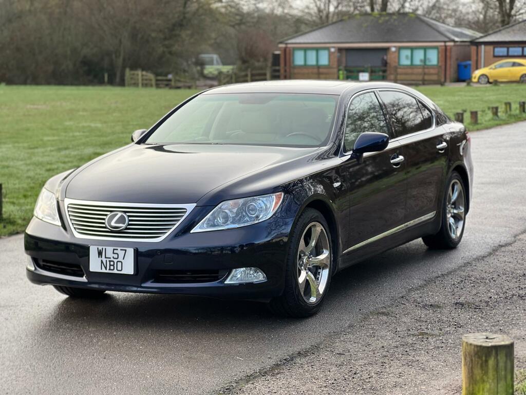 Lexus LS Saloon Blue #4