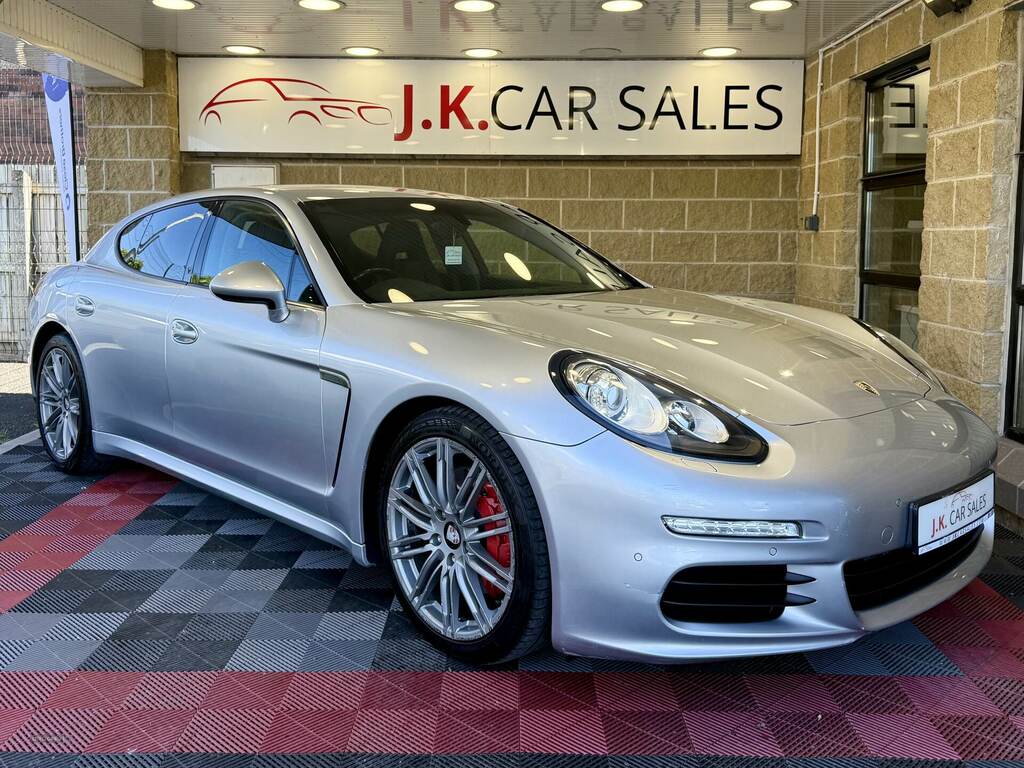 Porsche Panamera 3.0 300 V6 Tiptronic S Silver