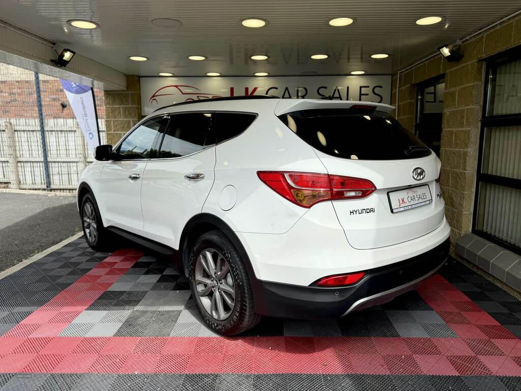 Hyundai Santa Fe 2.2 Crdi Premium 7 Seats AK13HBG White #5