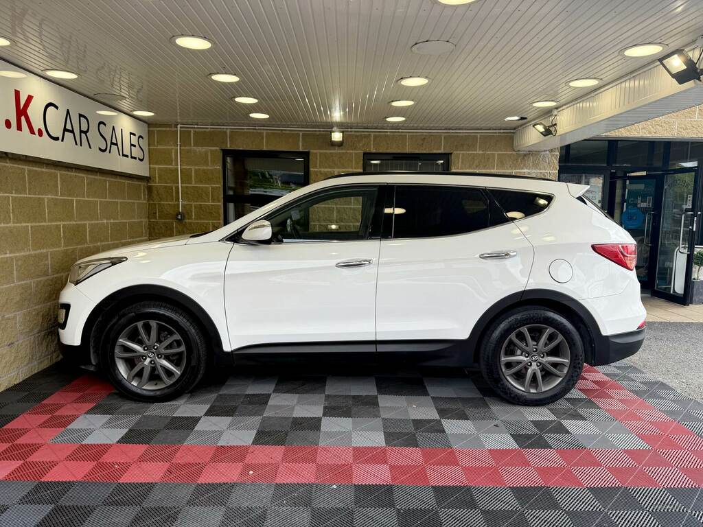 Hyundai Santa Fe 2.2 Crdi Premium 7 Seats AK13HBG White #6
