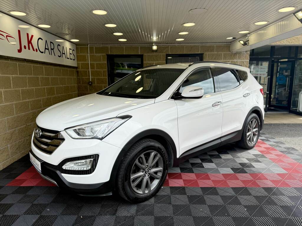 Hyundai Santa Fe 2.2 Crdi Premium 7 Seats AK13HBG White #4