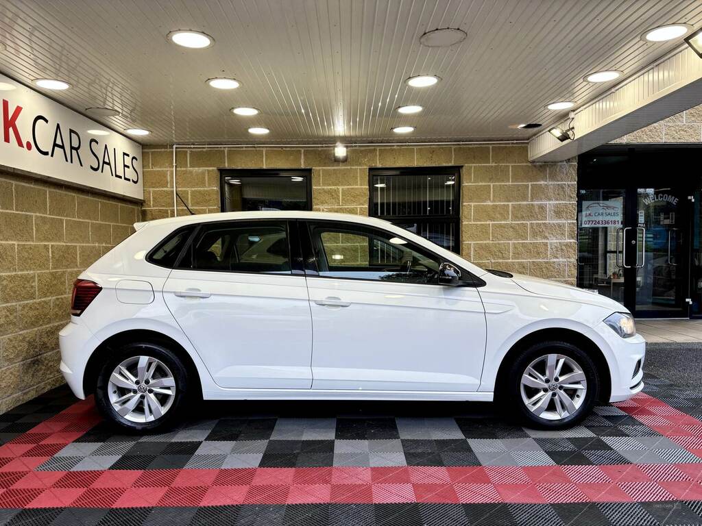 Volkswagen Polo 1.0 Tsi 95 Se JGZ8307 White #3