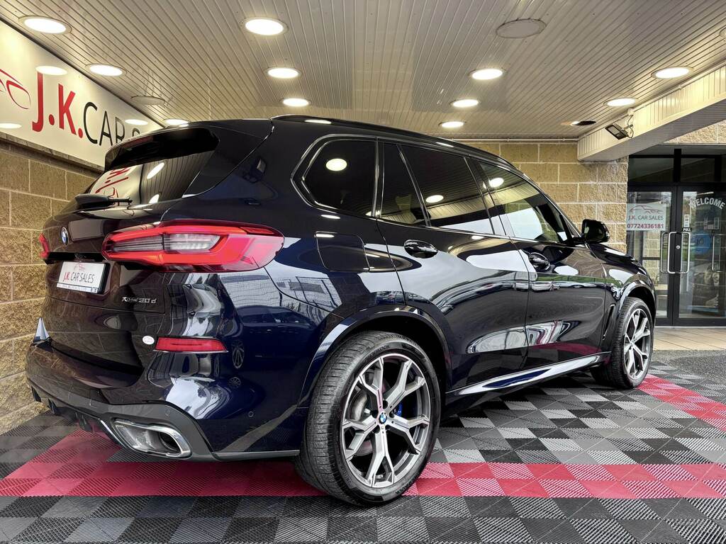 BMW X5 Xdrive30d M Sport YL69TWK Black #2