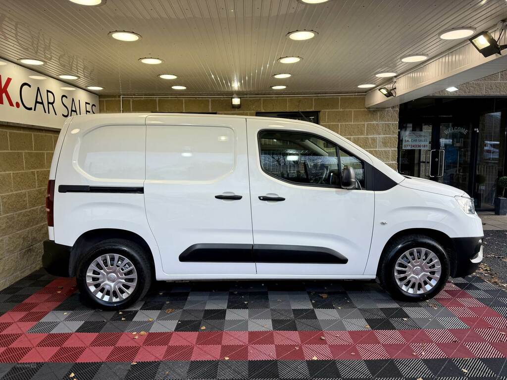 Toyota Proace City 1.5D 100 Icon Van HMZ7696 White #3