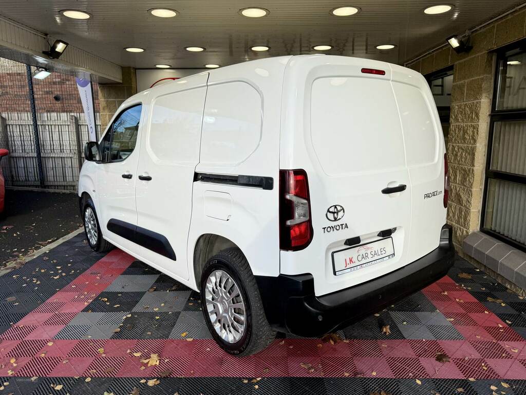 Toyota Proace City 1.5D 100 Icon Van HMZ7696 White #5