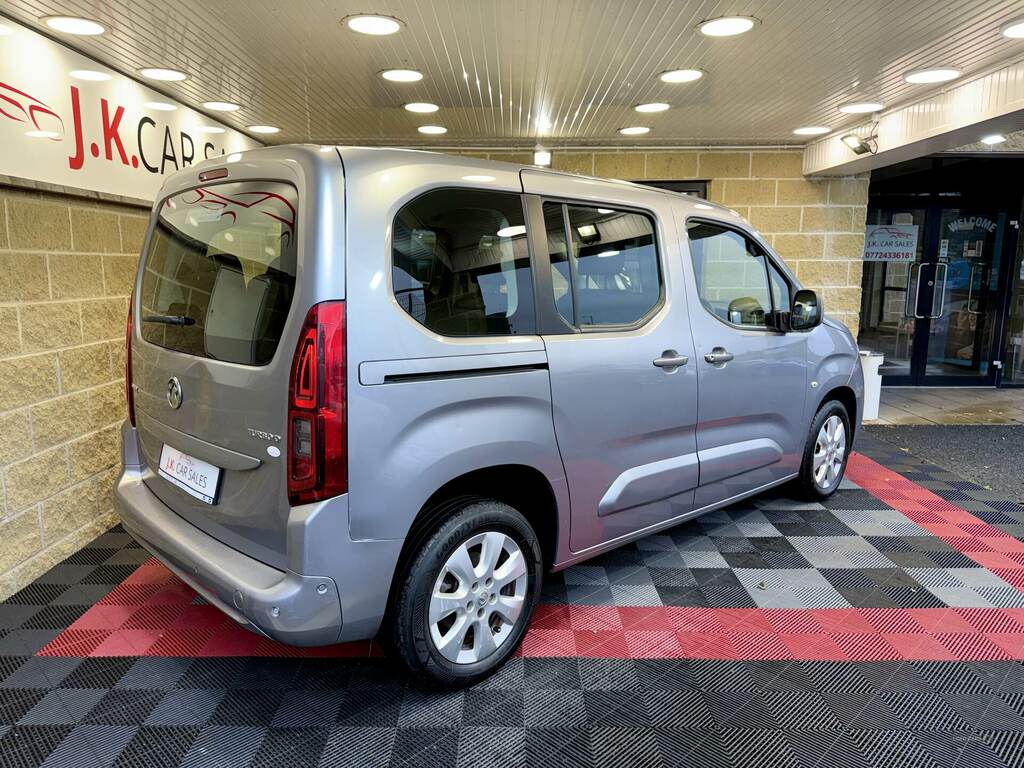 Vauxhall Combo Turbo D Energy 7 Seat YNZ4846 Grey #2