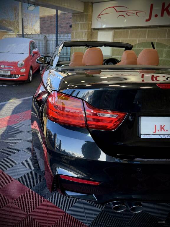 BMW M4 M4 Dct BA15BYT Black #6
