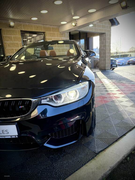 BMW M4 M4 Dct BA15BYT Black #4