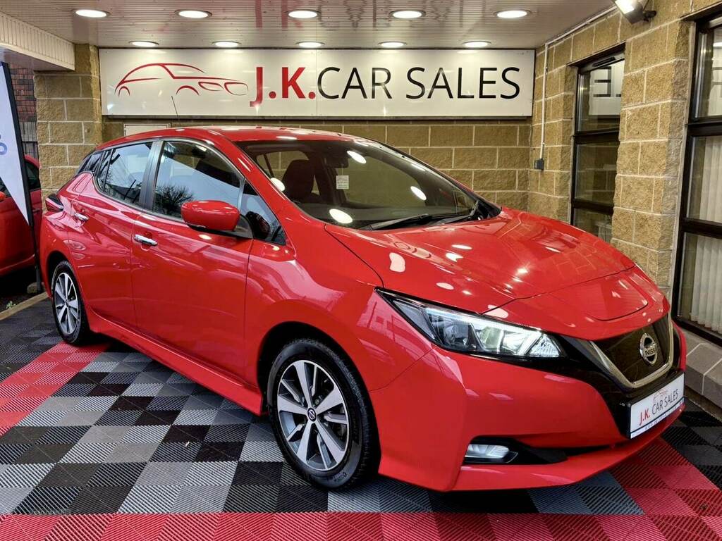 Nissan Leaf 110Kw Acenta 40Kwh 6.6Kw Charger Red