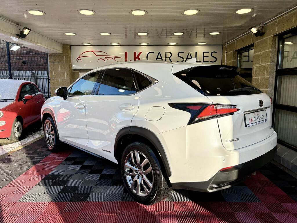 Lexus NX 300H 2.5 Luxury Cvt YP16FGN White #5
