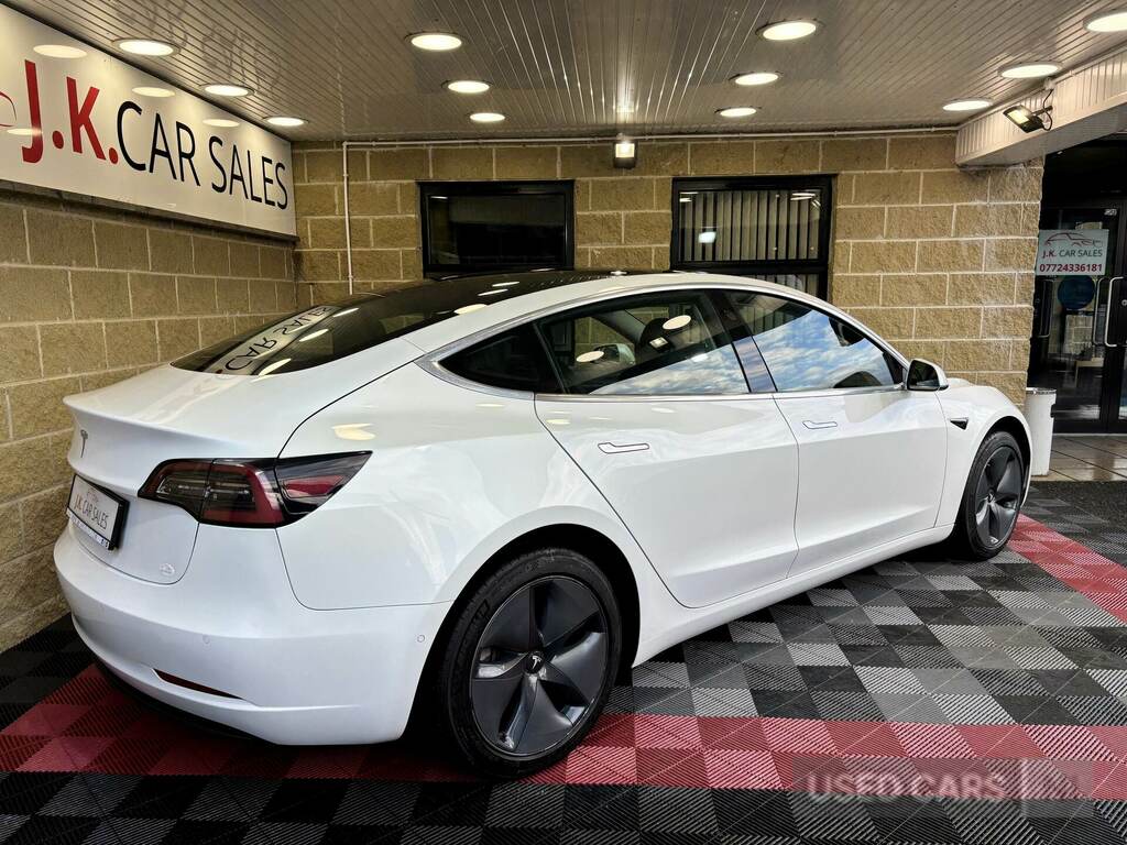 Tesla Model 3 Standard Plus GM69OHP White #2