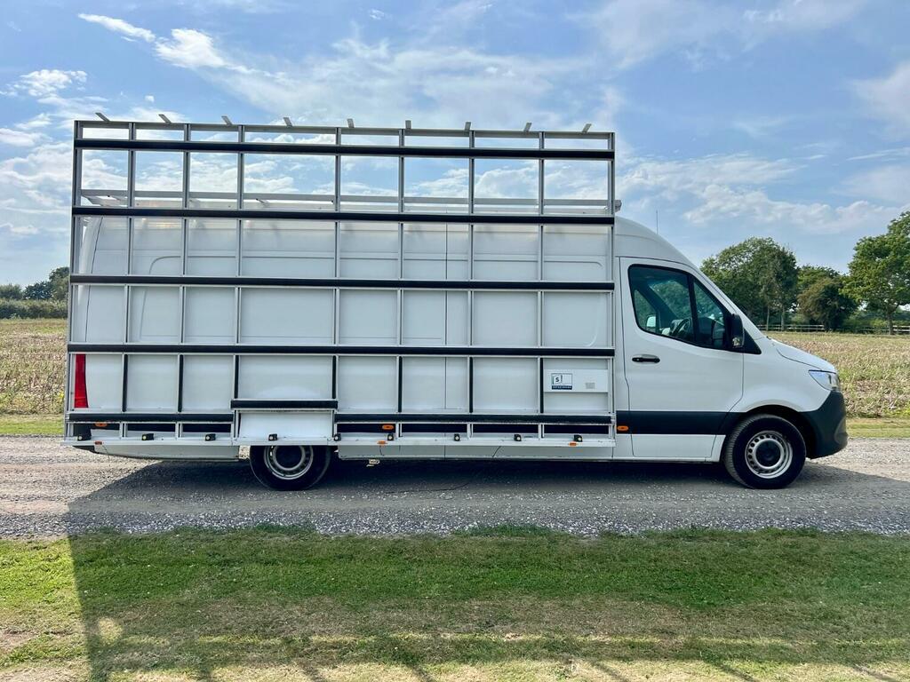 Mercedes-Benz Sprinter L4 Xlwb 2.1 316 Cdi Window Frail Van 2019 FJ69UWY White #3