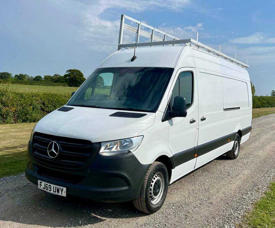Mercedes-Benz Sprinter L4 Xlwb 2.1 316 Cdi Window Frail Van 2019 FJ69UWY White #2