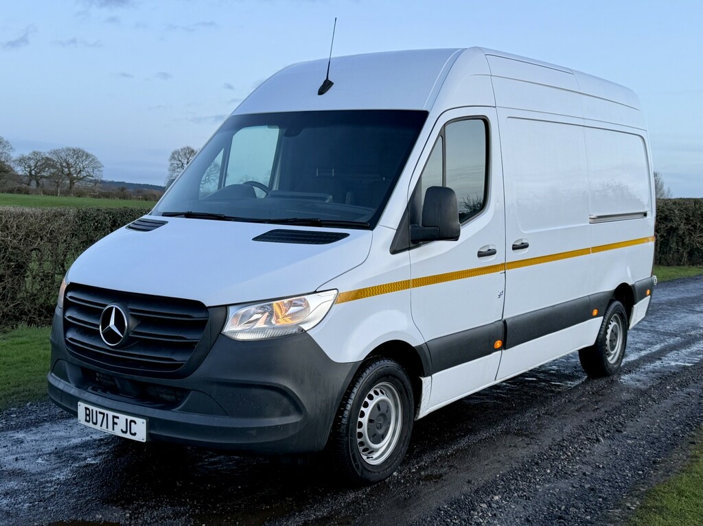 Mercedes-Benz Sprinter 2.0 315 Cdi L2 Mwb Utility Spec 2021 White