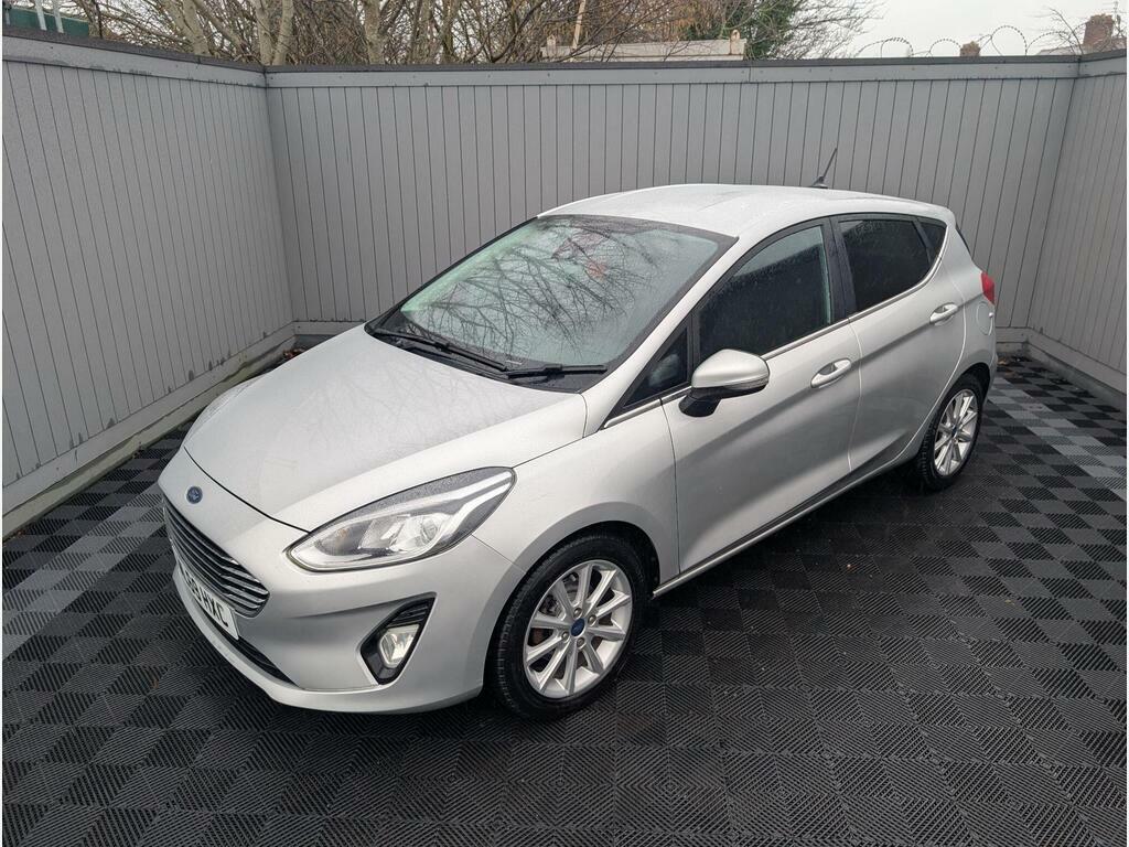 Ford Fiesta 1.0T Ecoboost Titanium Euro 6 Ss ML69HXC Silver #4