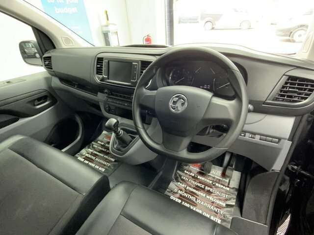 Vauxhall Vivaro 1.5 Turbo D 2700 DL21RYA Black #5