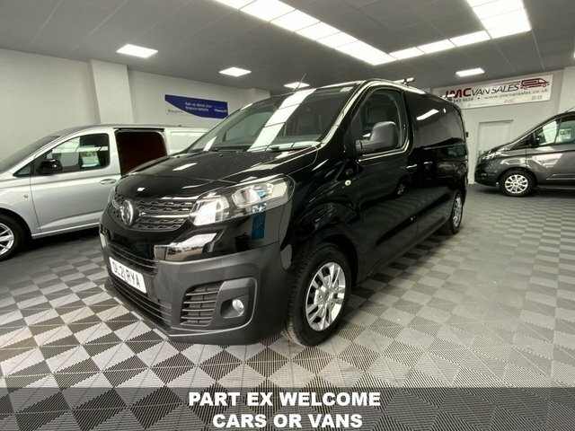 Vauxhall Vivaro 1.5 Turbo D 2700 DL21RYA Black #2