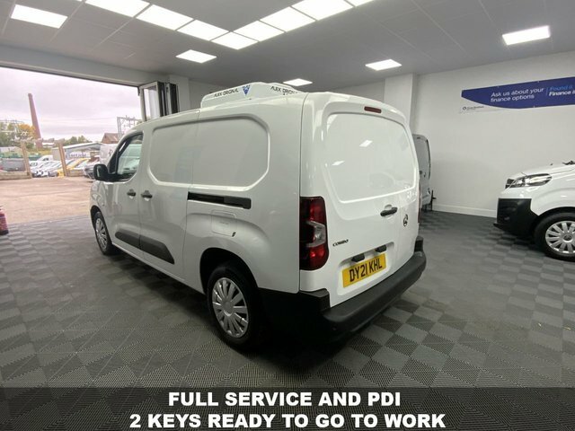 Vauxhall Combo 1.5 Turbo D 2300 DY21KHL White #3