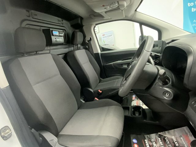Vauxhall Combo 1.5 Turbo D 2300 DY21KHL White #6