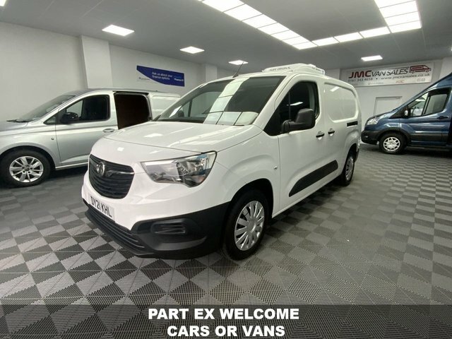 Vauxhall Combo 1.5 Turbo D 2300 DY21KHL White #2