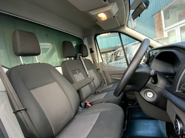 Ford Transit Custom 2.0 350 Ecoblue Leader BC21ZRD White #2
