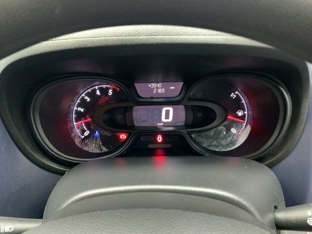Vauxhall Vivaro 1.6 Cdti 2900 Biturbo MM19XJC White #3