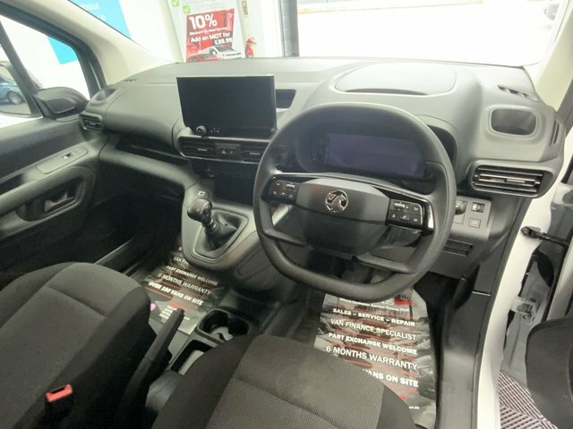Vauxhall Combo 1.5 Turbo D 2300 DY74LTJ White #5