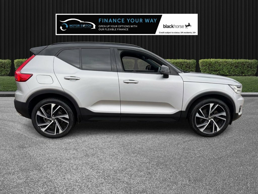 Volvo XC40 2L R-design Pro AE19FUB Silver #4