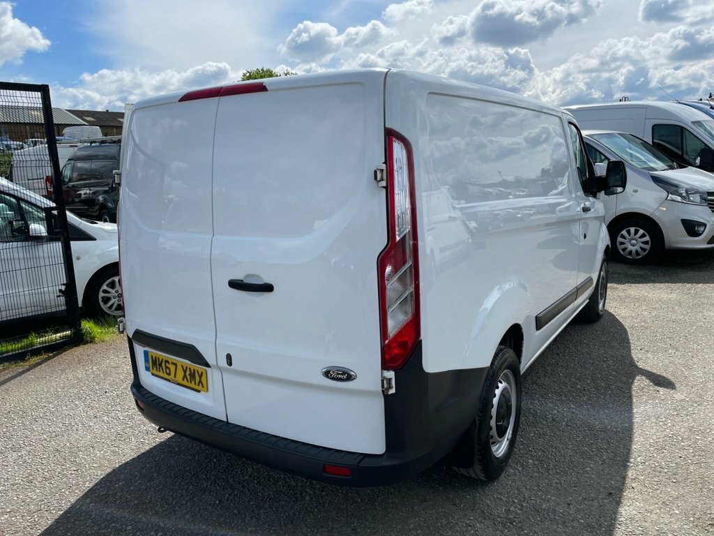 Ford Transit Custom 2.0 340 Lr Pv 129 Bhp MK67XMX White #6