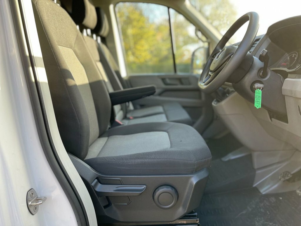 Volkswagen Crafter 2L Trendline White #4