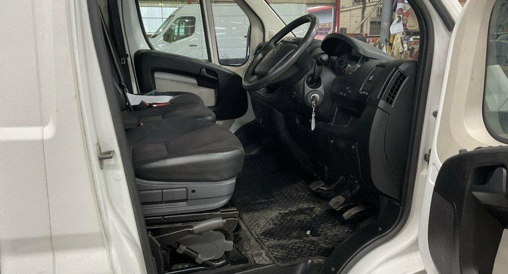 Citroen Relay 2L Plus CN19RVV White #5
